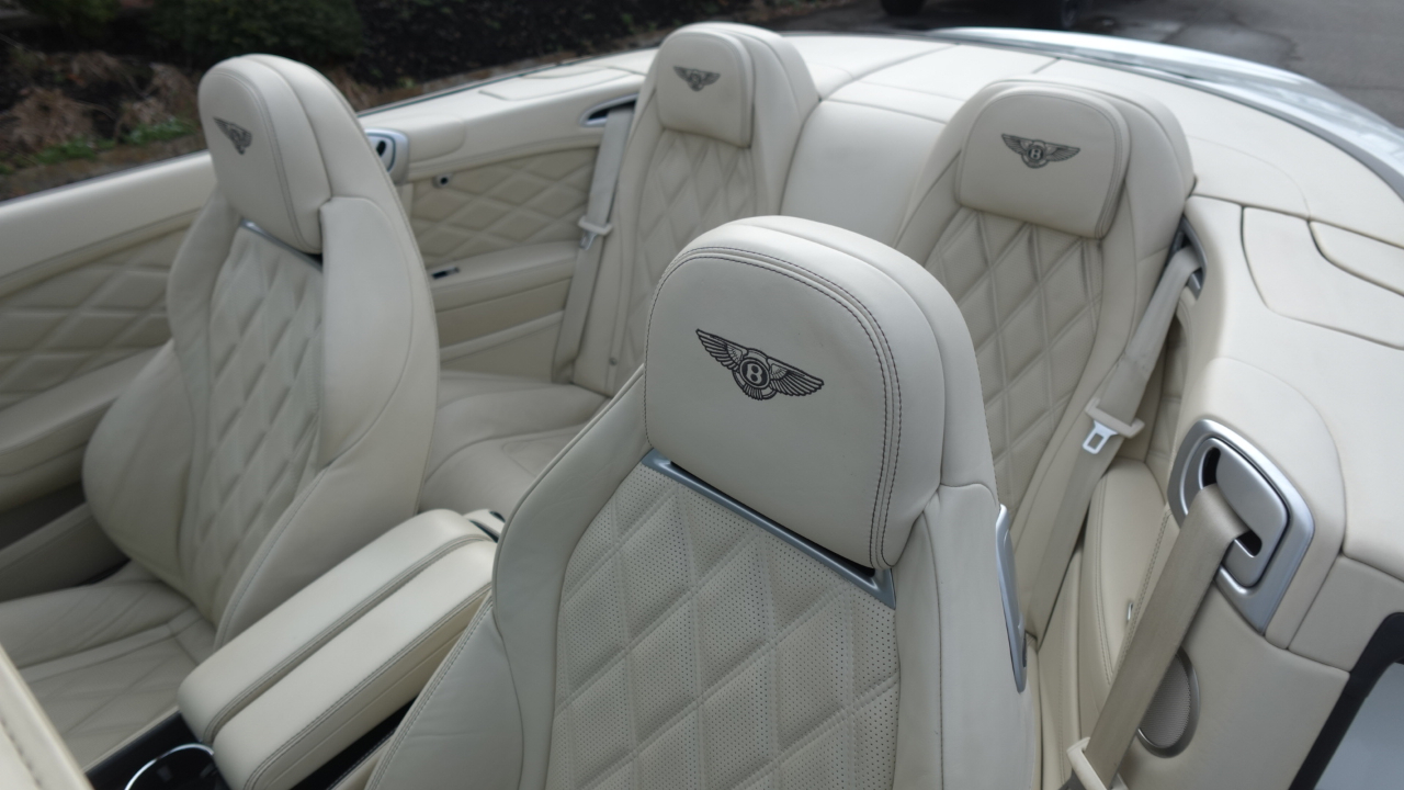 Bentley Continental GTC V8 2015