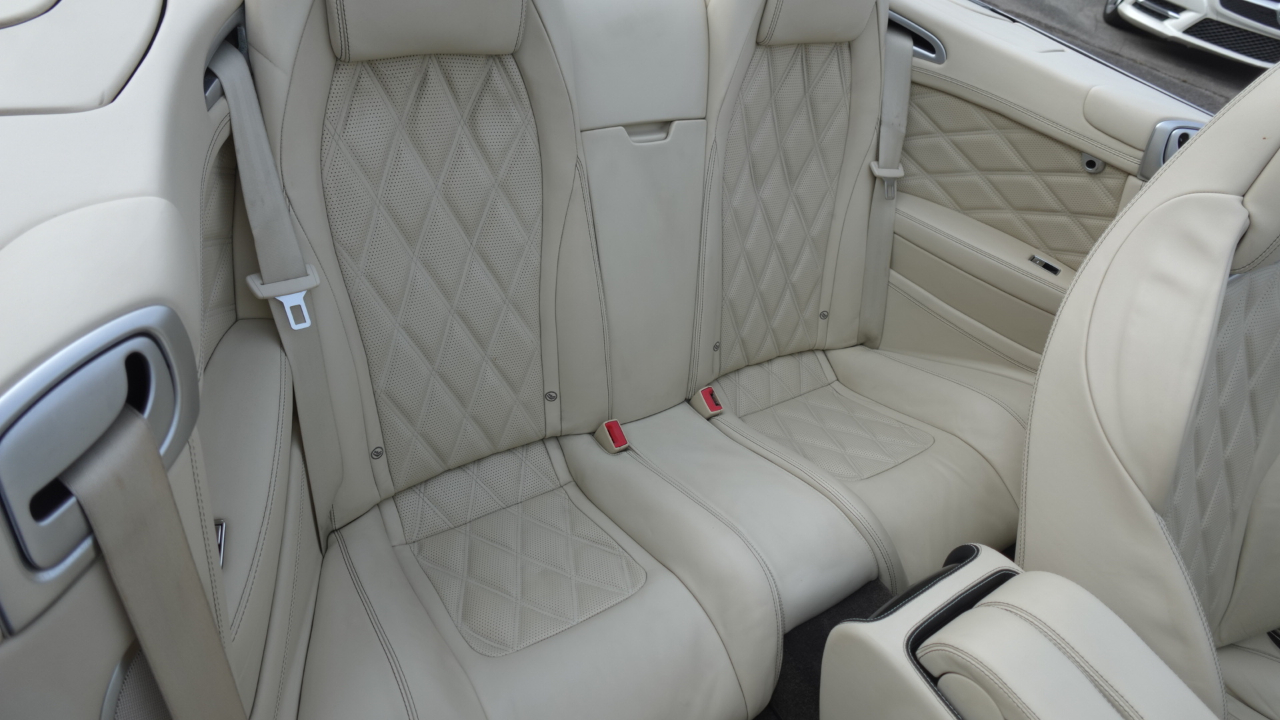 Bentley Continental GTC V8 2015