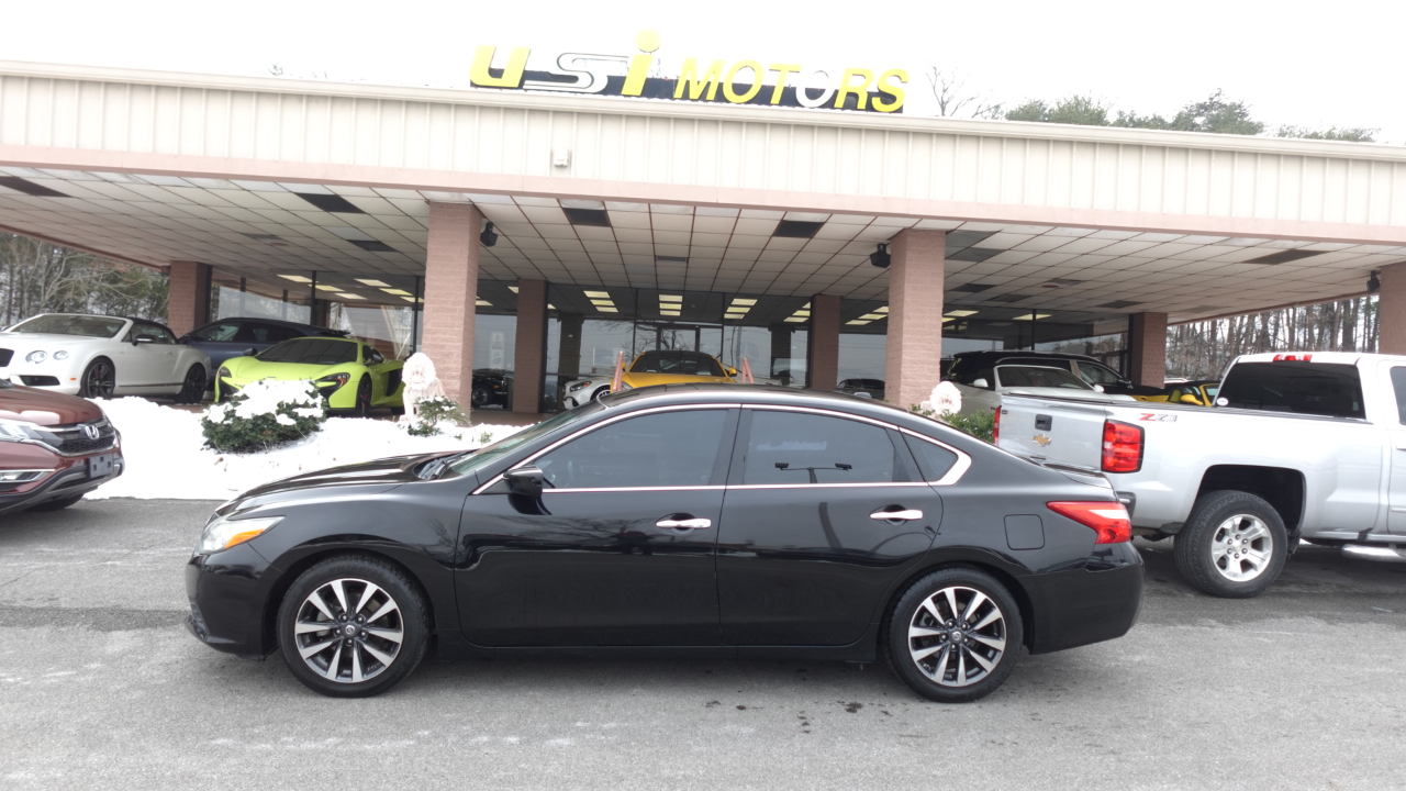 Nissan Altima 2.5 SV Sedan 2017