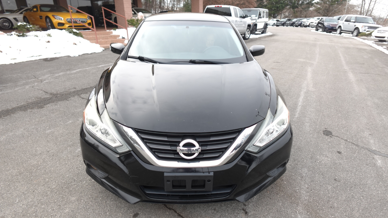 Nissan Altima 2.5 SV Sedan 2017