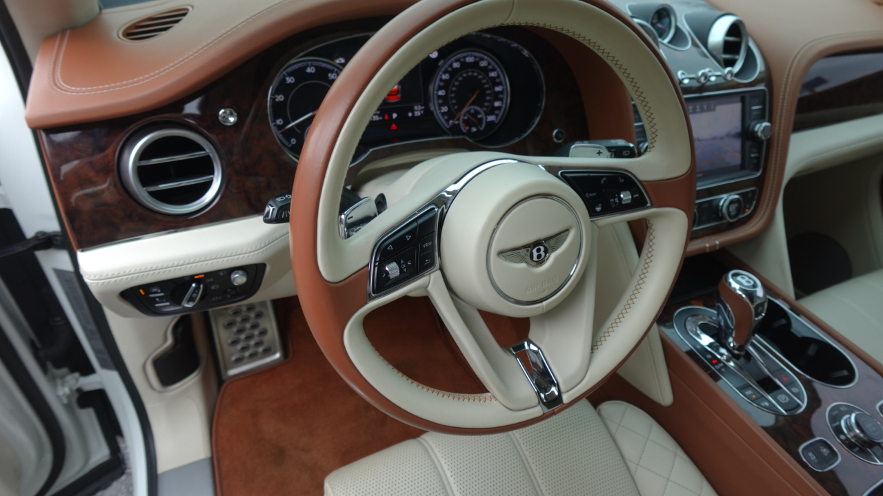 Bentley Bentayga Mulliner 2018