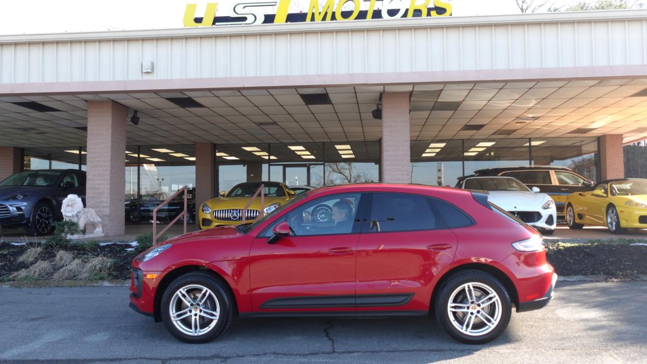 Porsche Macan Base 2023