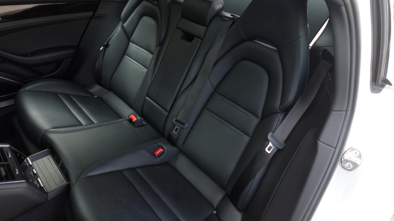 Porsche Panamera Base 2023