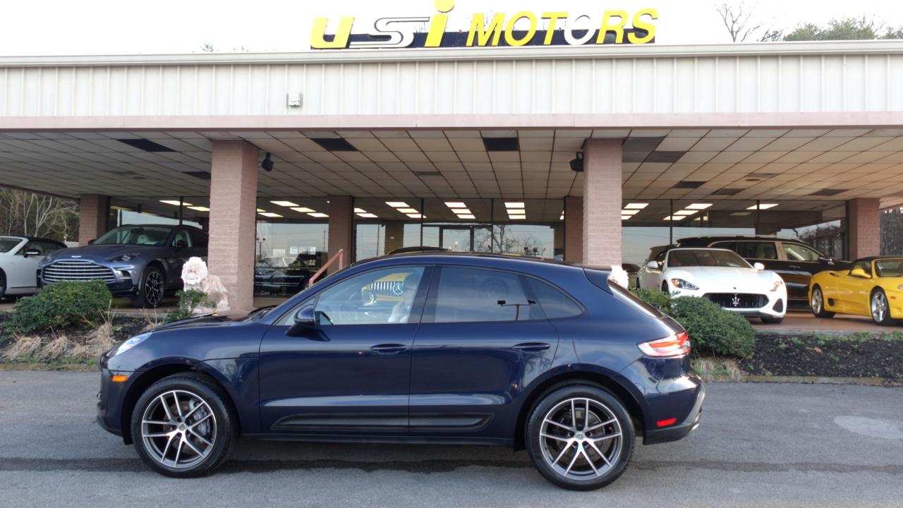 Porsche Macan Base 2022