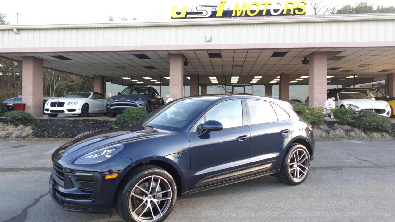 Porsche Macan Base 2022