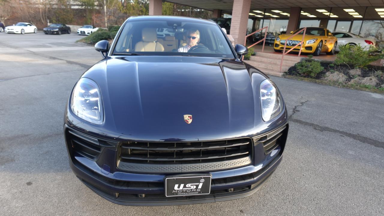 Porsche Macan Base 2022