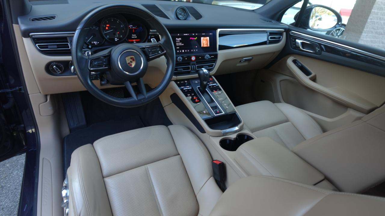 Porsche Macan Base 2022