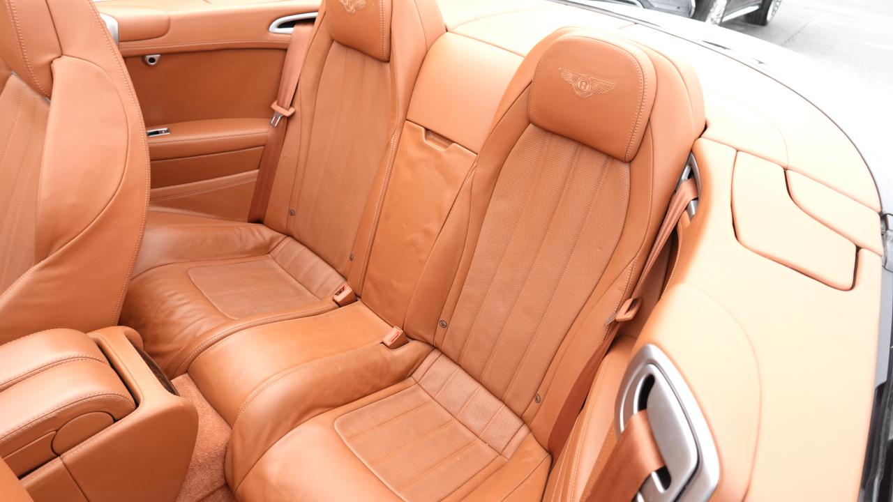 Bentley Continental GTC V8 2013