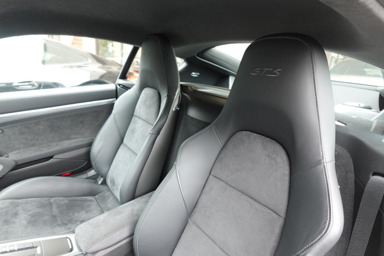 Porsche Cayman GTS 2015