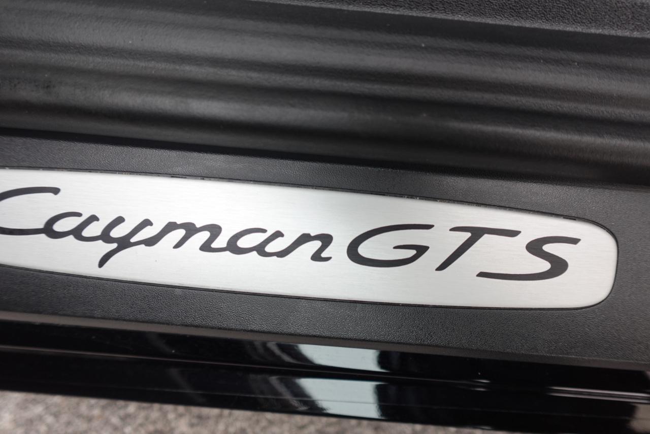 Porsche Cayman GTS 2015