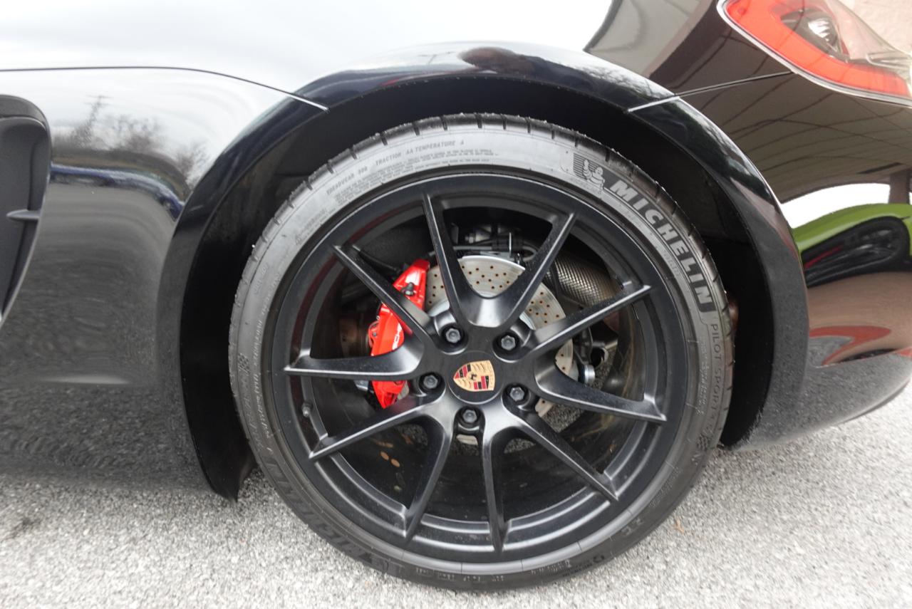 Porsche Cayman GTS 2015