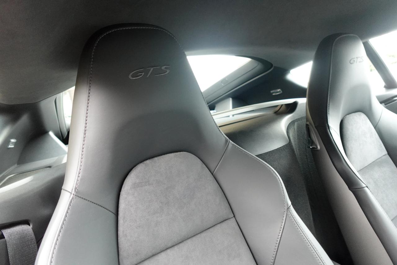 Porsche Cayman GTS 2015