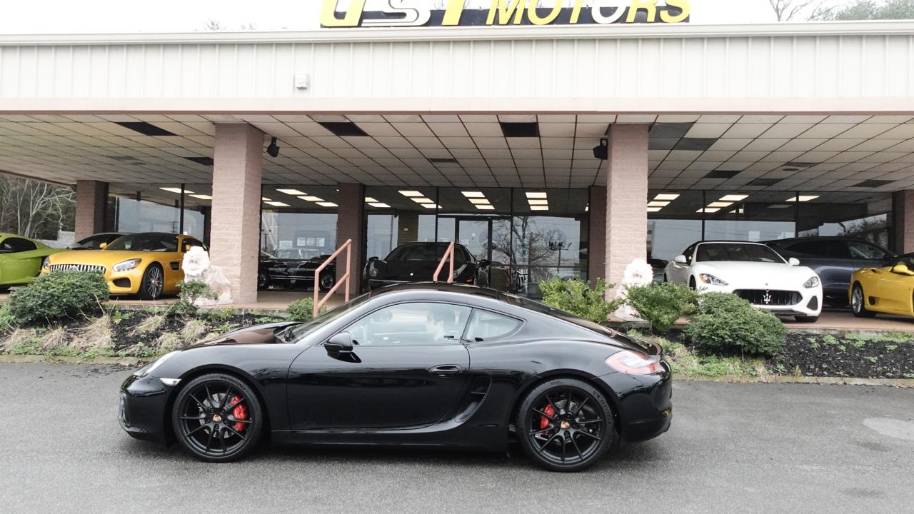 Porsche Cayman GTS 2015
