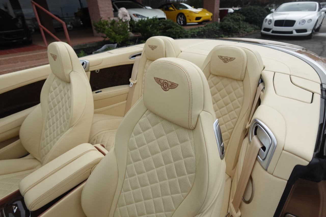 Bentley Continental GTC V8 2016