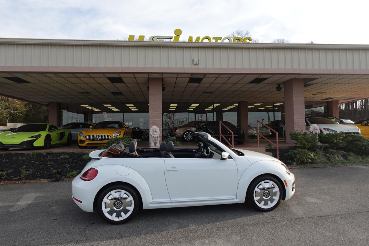 Volkswagen Beetle 2.0T SE Convertible 2019