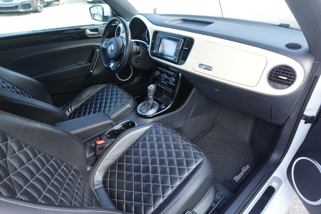 Volkswagen Beetle 2.0T SE Convertible 2019