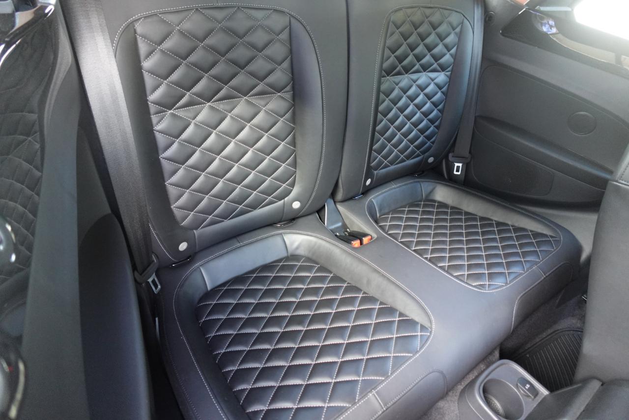 Volkswagen Beetle 2.0T SE Convertible 2019