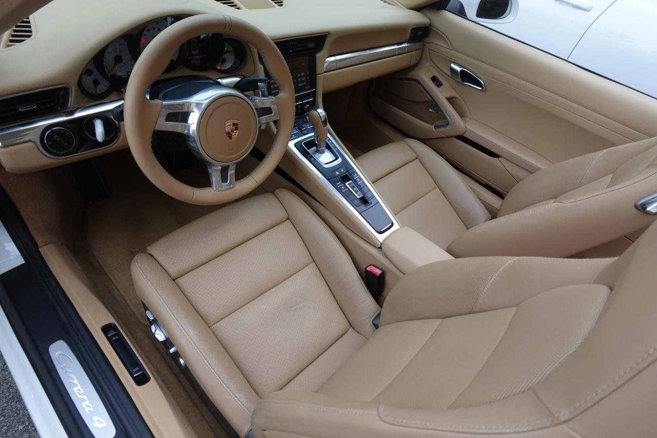 Porsche 911 Carrera 4 Cabriolet 2014