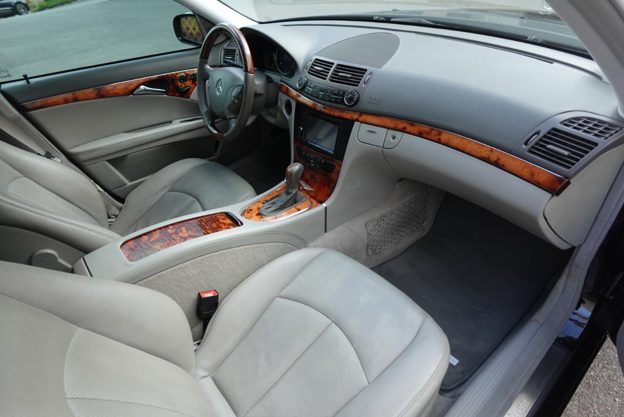 Mercedes-Benz E-Class E320 2005