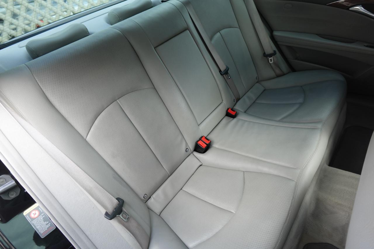 Mercedes-Benz E-Class E320 2005