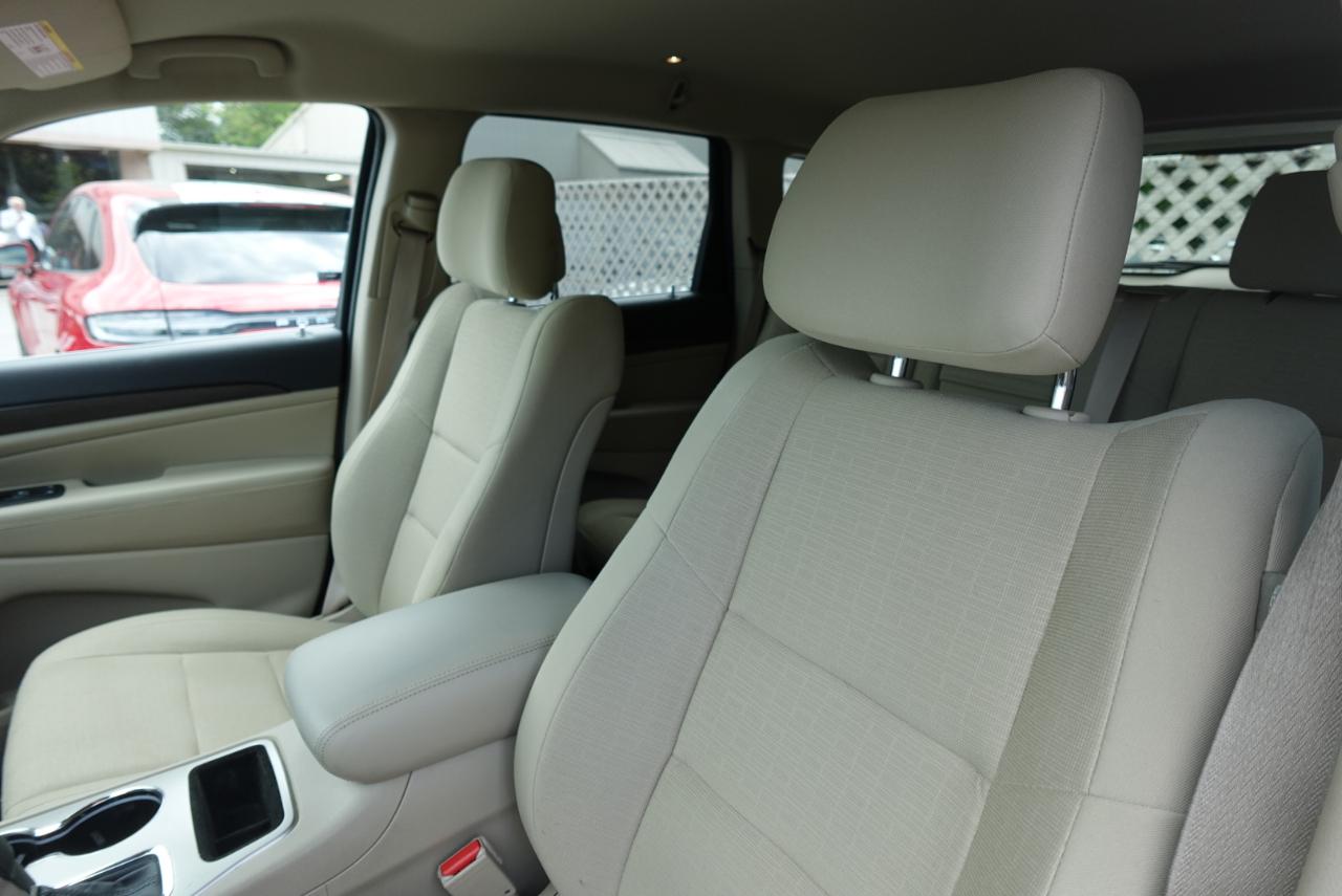 Jeep Grand Cherokee Laredo 2WD 2016