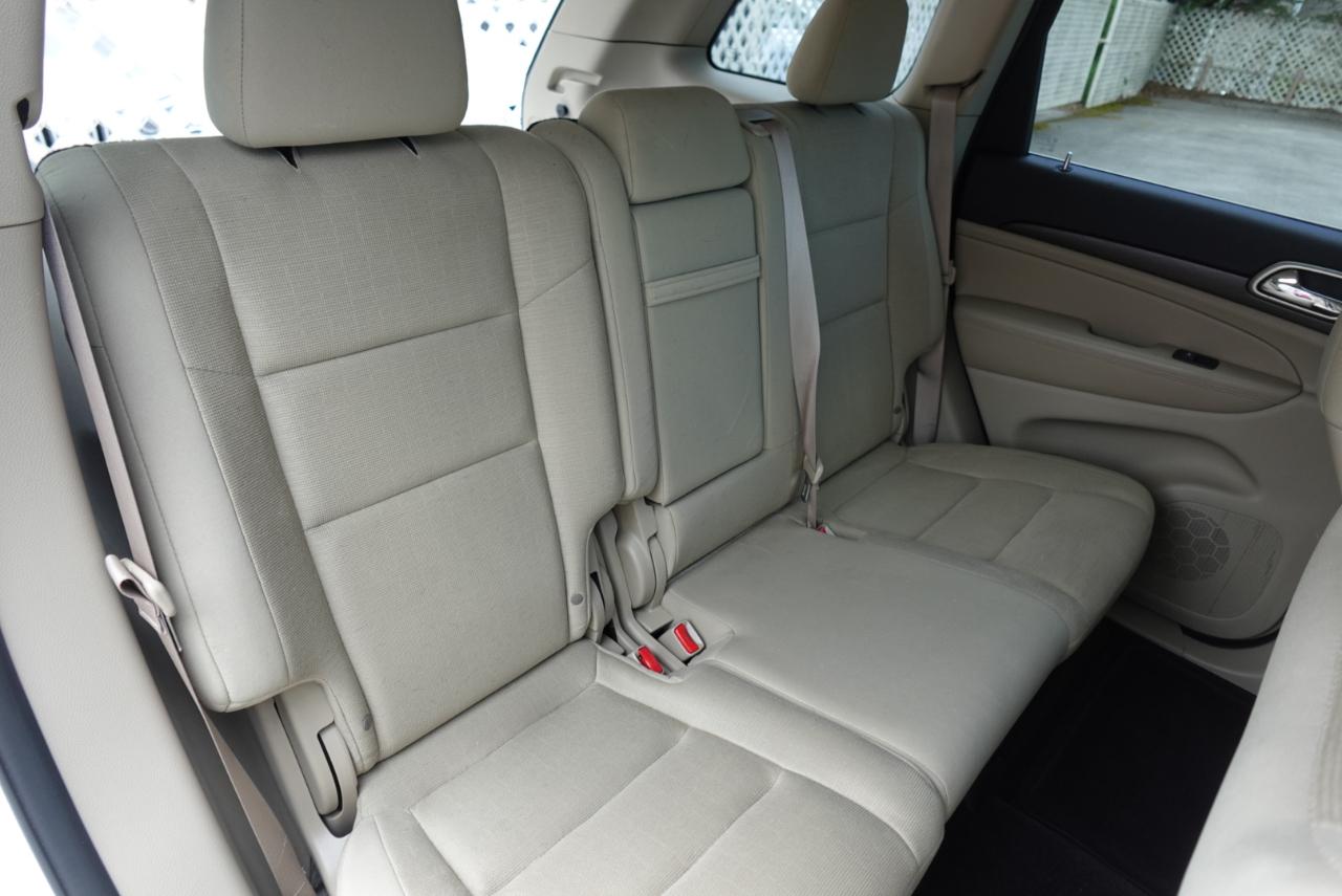 Jeep Grand Cherokee Laredo 2WD 2016