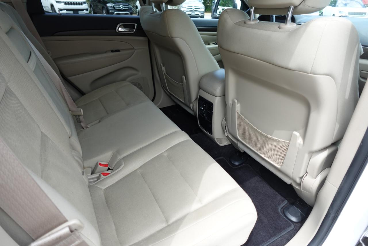 Jeep Grand Cherokee Laredo 2WD 2016