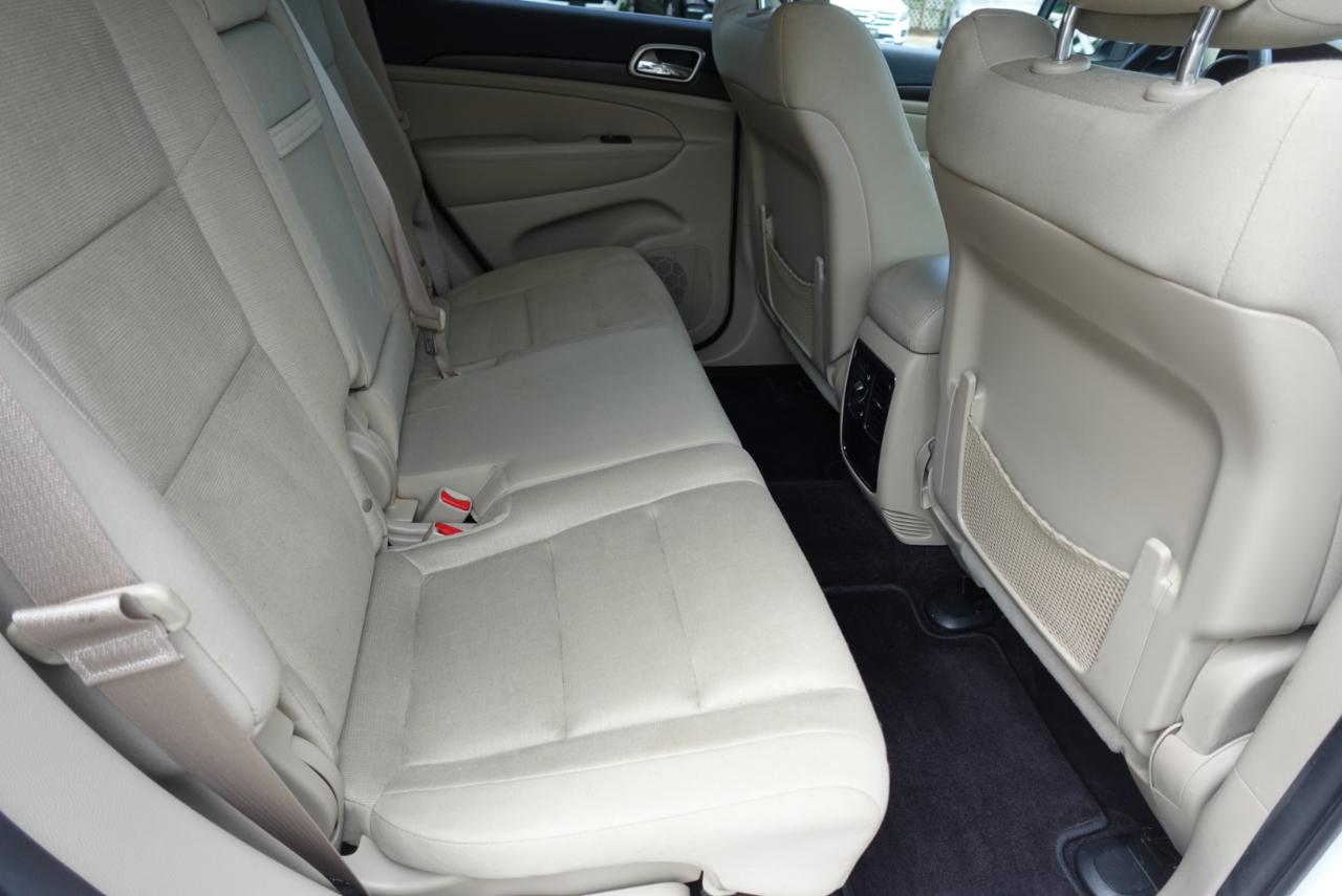 Jeep Grand Cherokee Laredo 2WD 2016