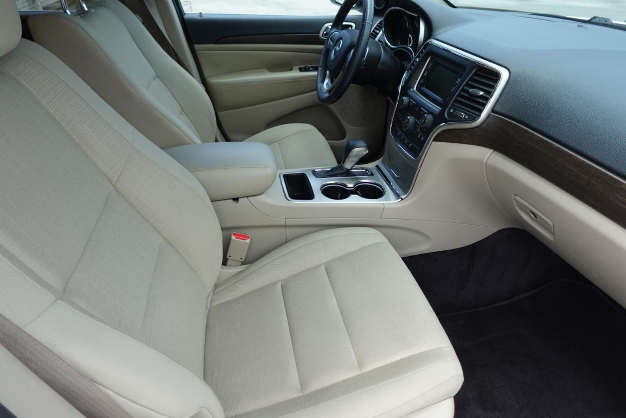 Jeep Grand Cherokee Laredo 2WD 2016