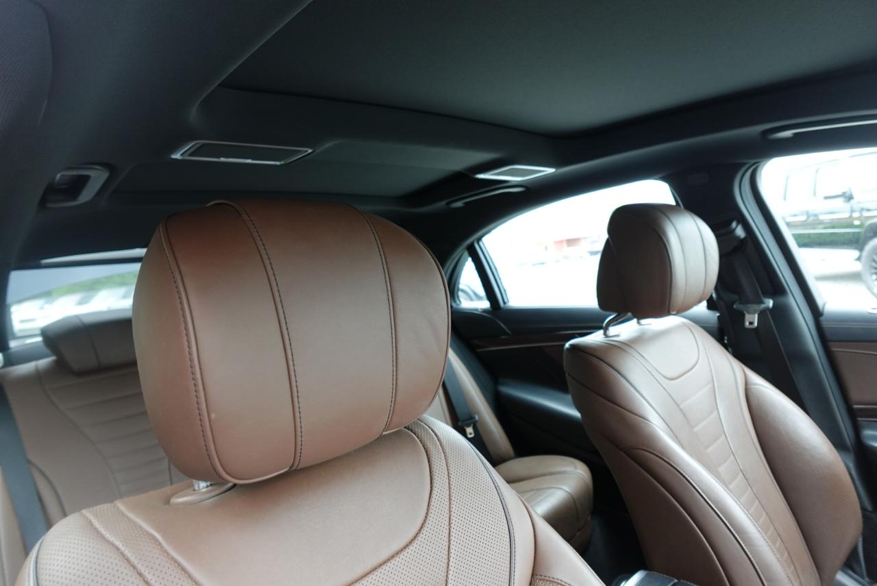 Mercedes-Benz S-Class S560 2020