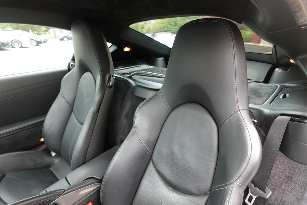 Porsche Cayman S 2008