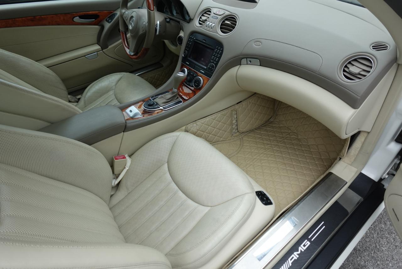 Mercedes-Benz SL-Class SL550 2011