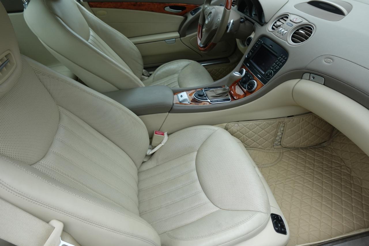Mercedes-Benz SL-Class SL550 2011