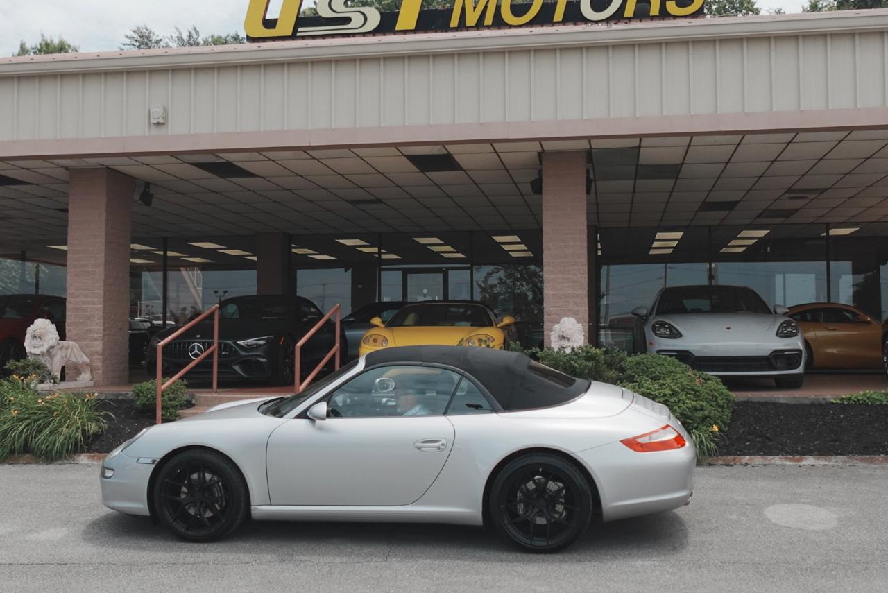 Porsche 911 Carrera Cabriolet 2008
