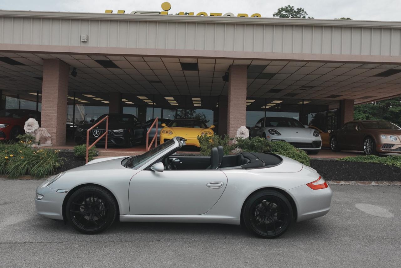 Porsche 911 Carrera Cabriolet 2008