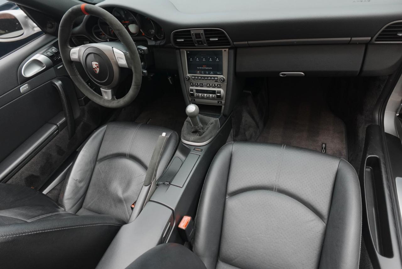Porsche 911 Carrera Cabriolet 2008