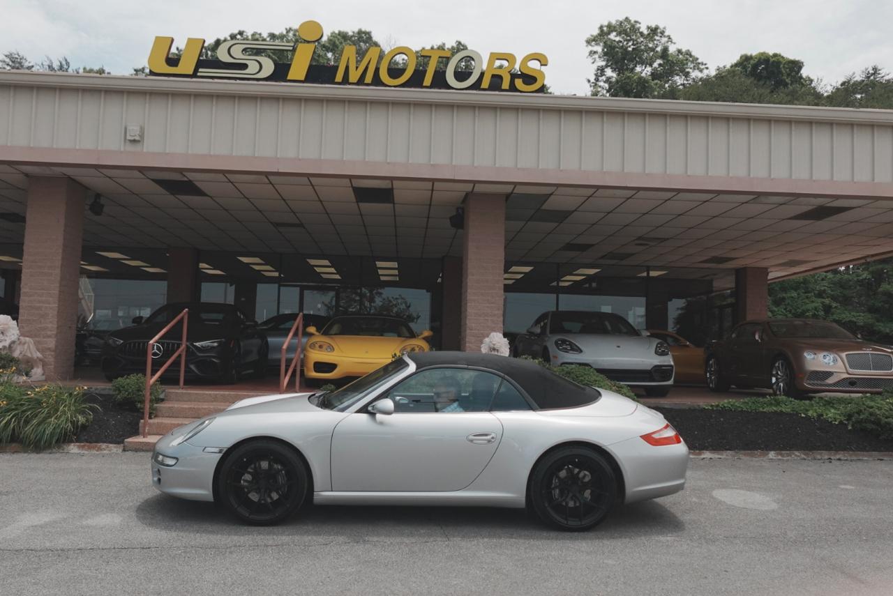 Porsche 911 Carrera Cabriolet 2008