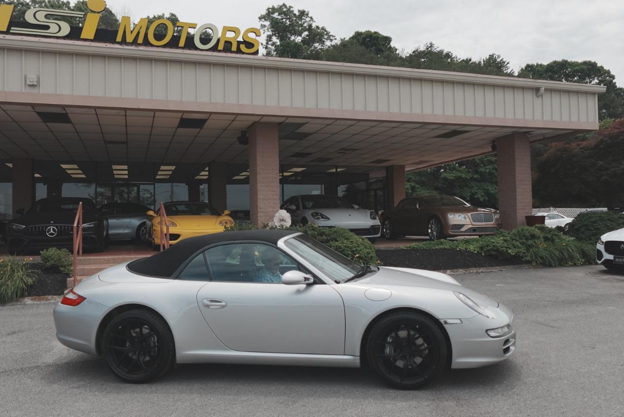 Porsche 911 Carrera Cabriolet 2008