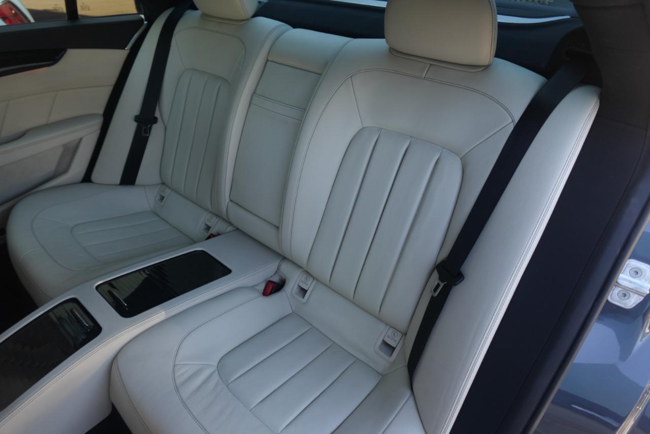 Mercedes-Benz CLS-Class CLS550 2015