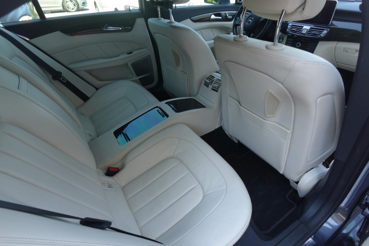 Mercedes-Benz CLS-Class CLS550 2015