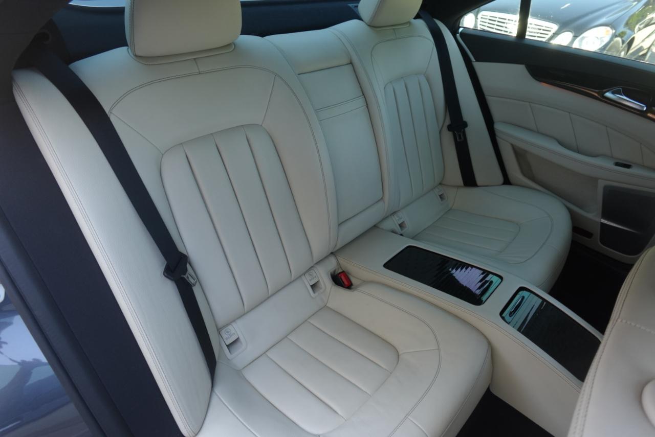 Mercedes-Benz CLS-Class CLS550 2015