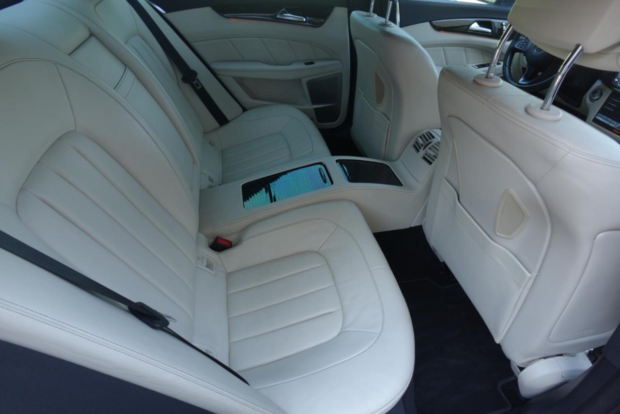 Mercedes-Benz CLS-Class CLS550 2015