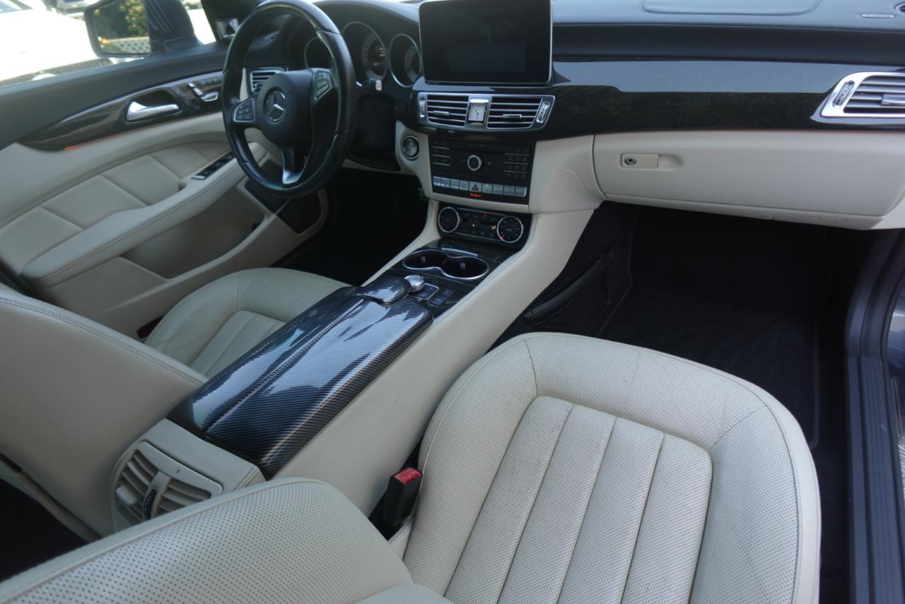 Mercedes-Benz CLS-Class CLS550 2015