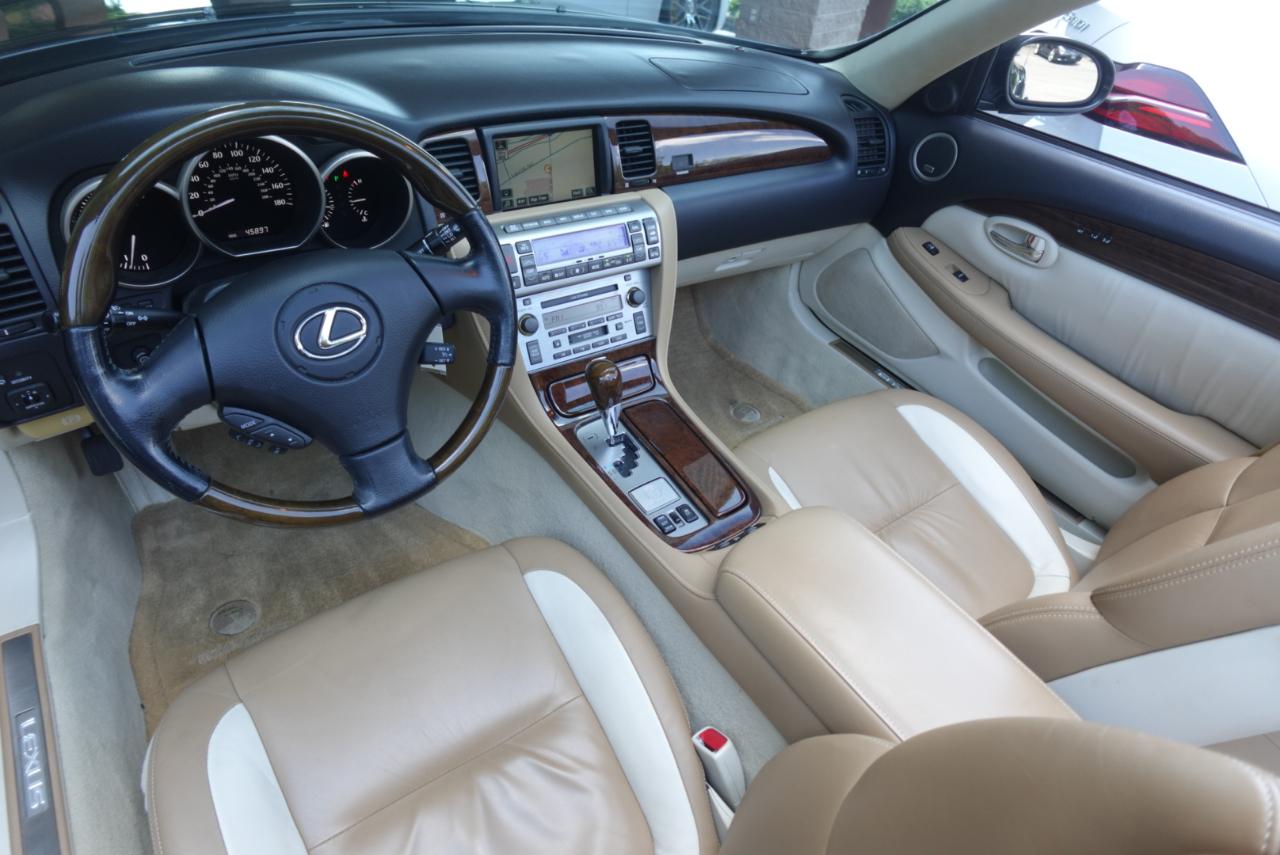 Lexus SC 430 Convertible 2008
