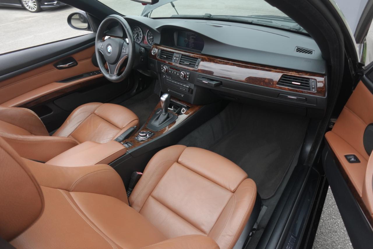 BMW 3-Series 335i Convertible 2009