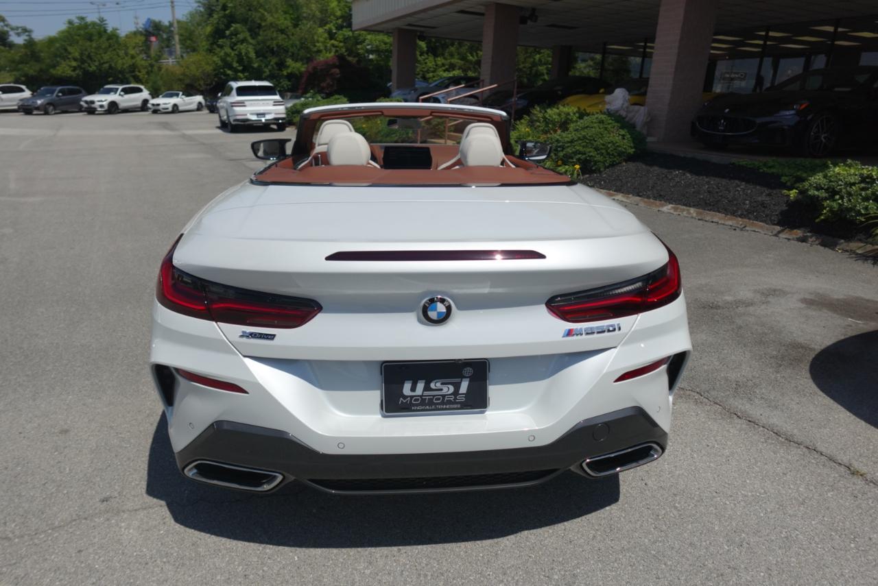 BMW 8-Series M850i xDrive Convertible 2024