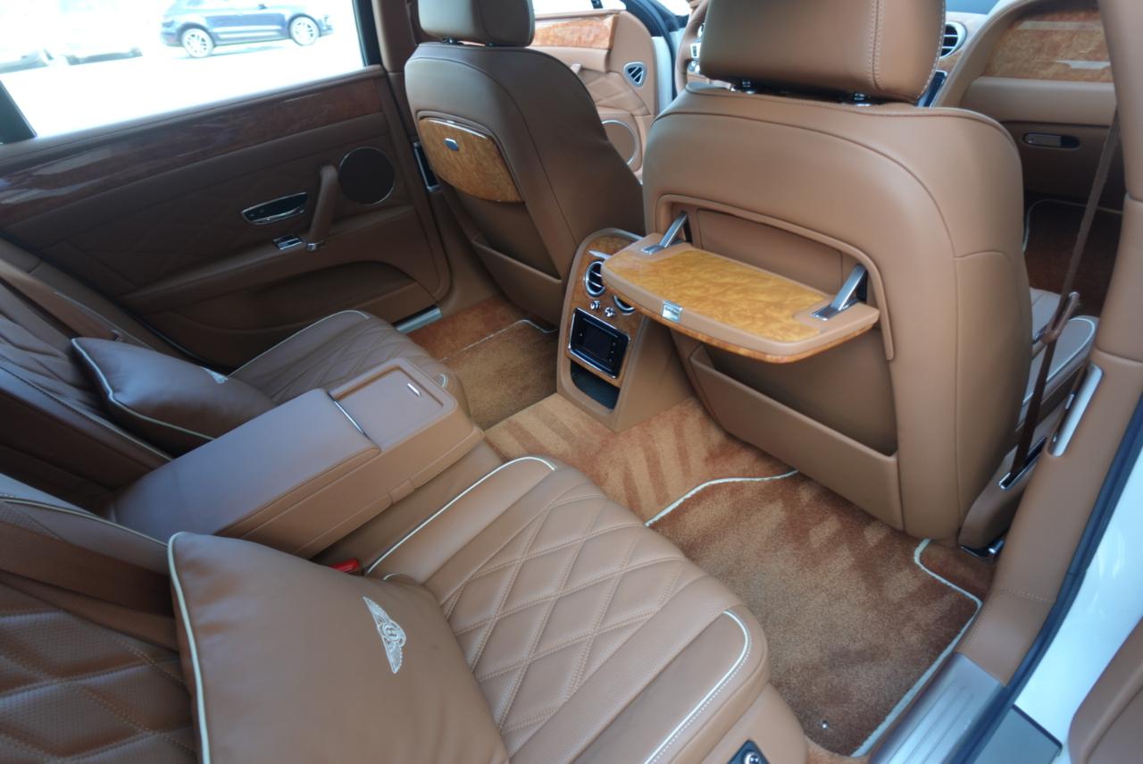 Bentley Continental Flying Spur Sedan 2014