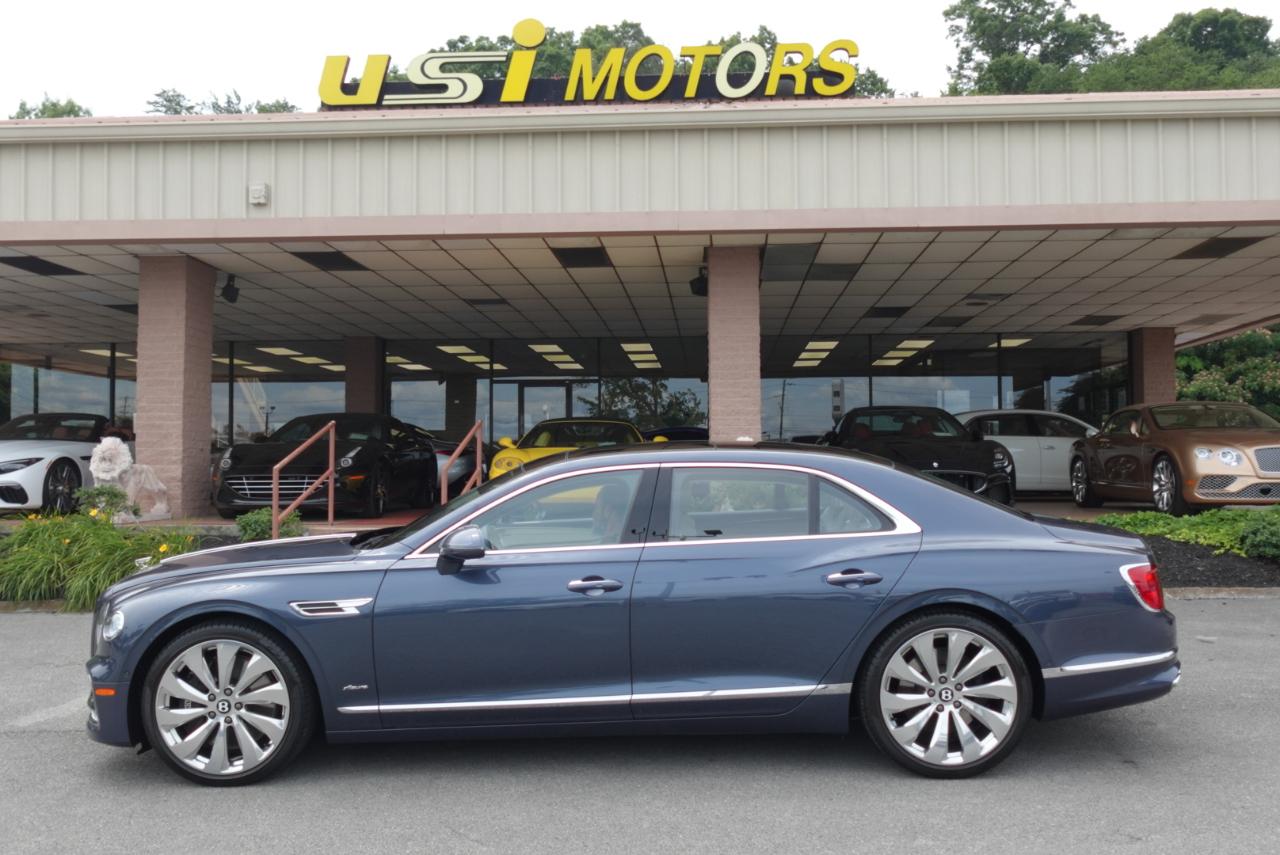 Bentley Flying Spur V8 2023