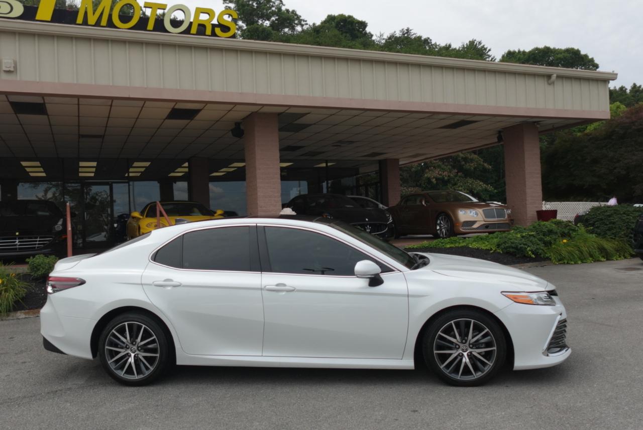 Toyota Camry XSE V6 2024