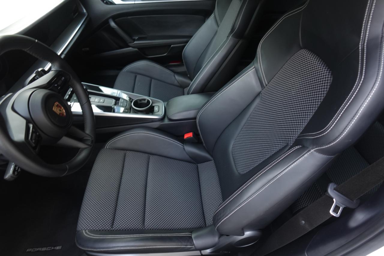 Porsche 911 Carrera S Coupe 2020